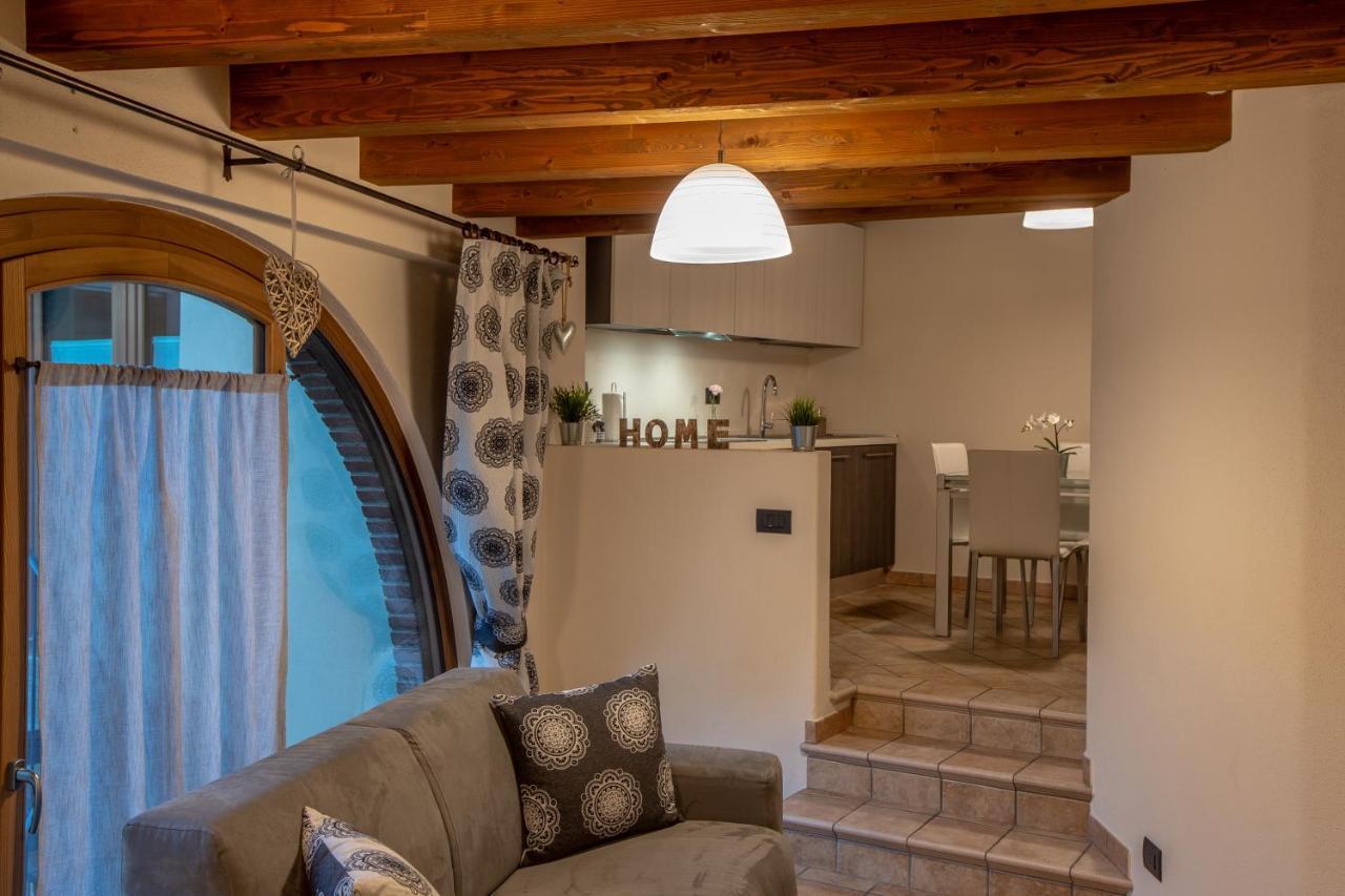 L'Atelier Du Temps - Les Greniers Appartements Aosta Esterno foto