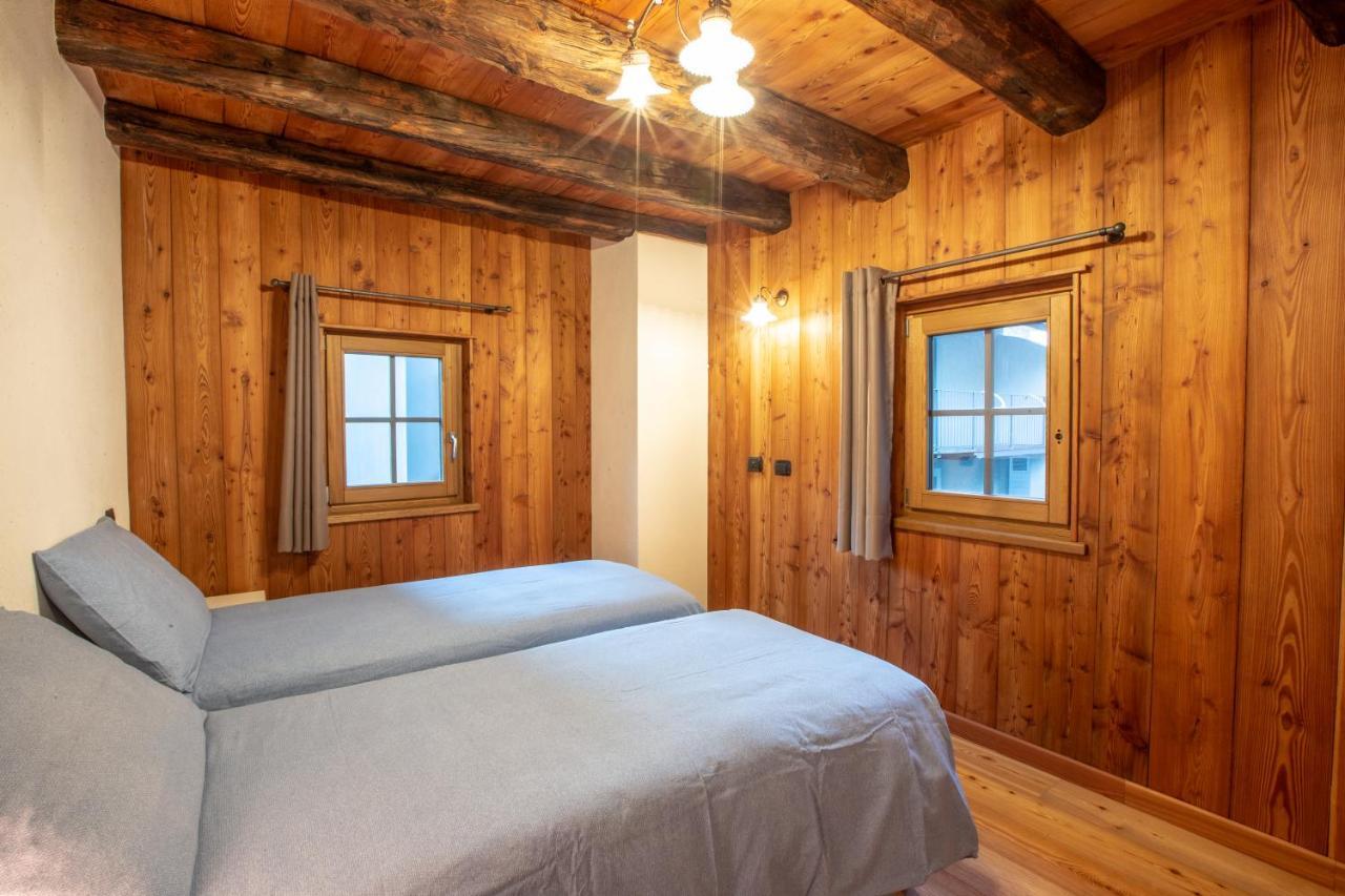 L'Atelier Du Temps - Les Greniers Appartements Aosta Esterno foto