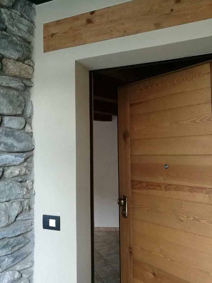 L'Atelier Du Temps - Les Greniers Appartements Aosta Esterno foto