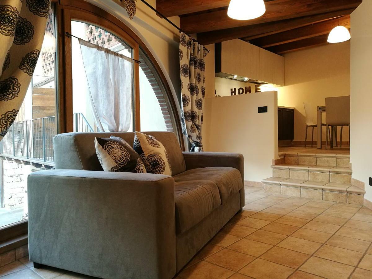 L'Atelier Du Temps - Les Greniers Appartements Aosta Esterno foto