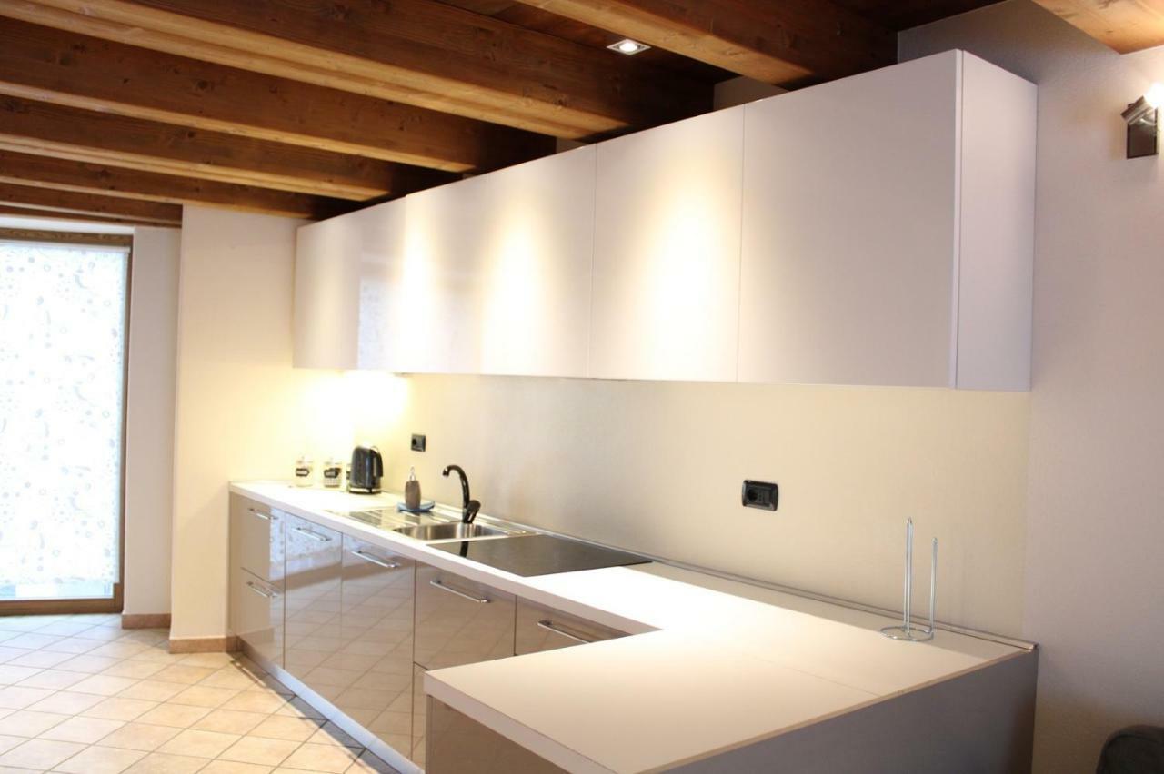 L'Atelier Du Temps - Les Greniers Appartements Aosta Esterno foto